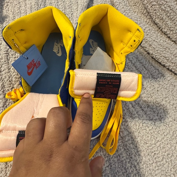 Nike dunk Yellow and Blue Sneakers - Picture 2 of 4